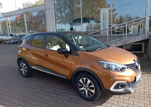 Renault Captur cena 55500 przebieg: 49700, rok produkcji 2018 z Iłża małe 137